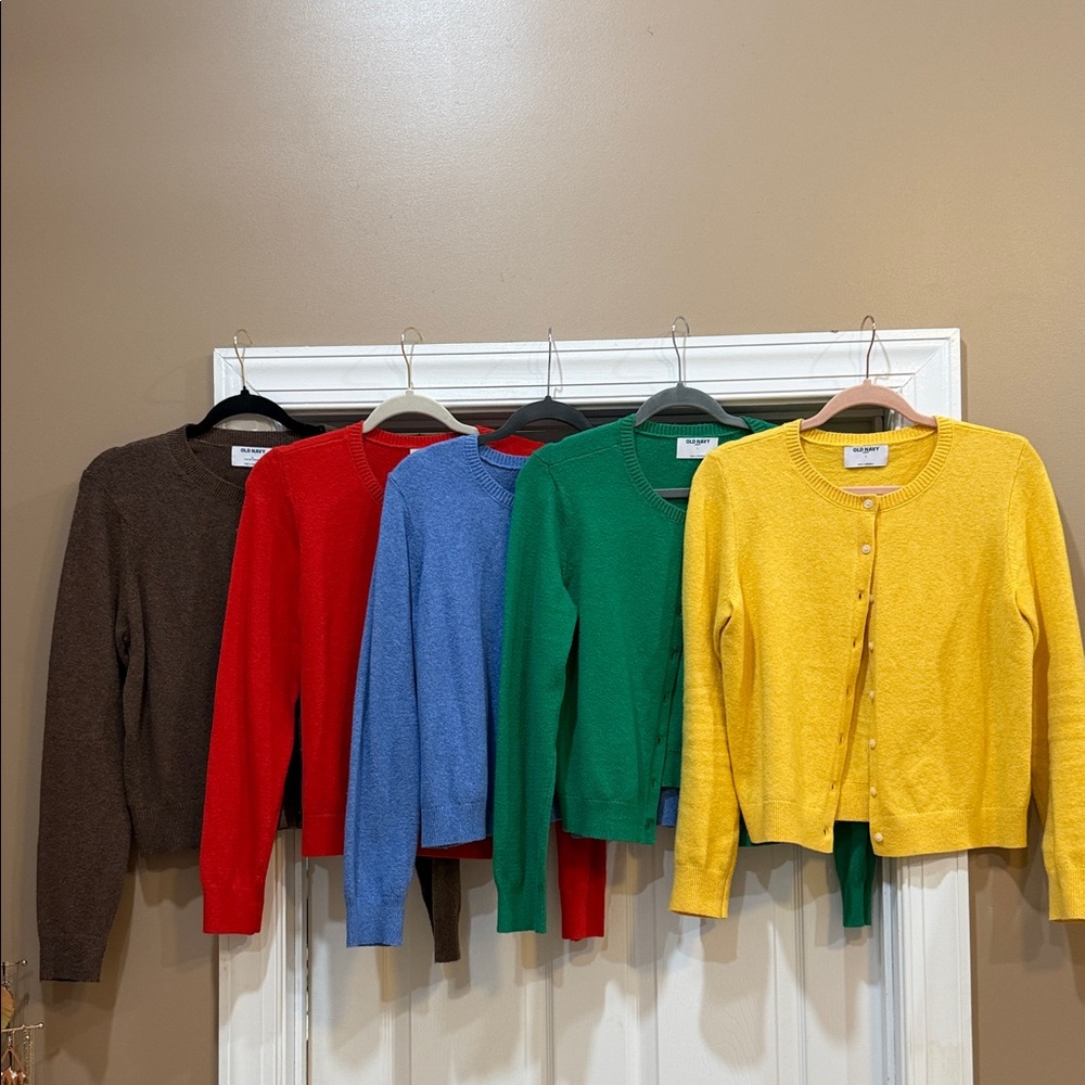 Old Navy long sleeve cardigans bundle. Like new. Sz large/med.